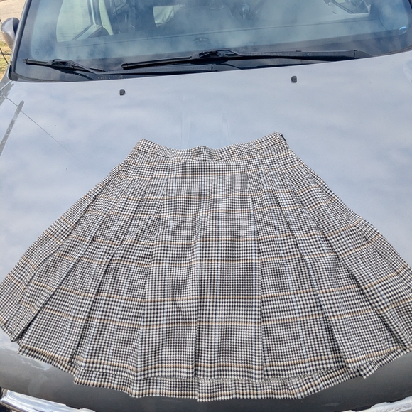 Free Assembly Dresses & Skirts - Elegant A-Line Checkered Skirt